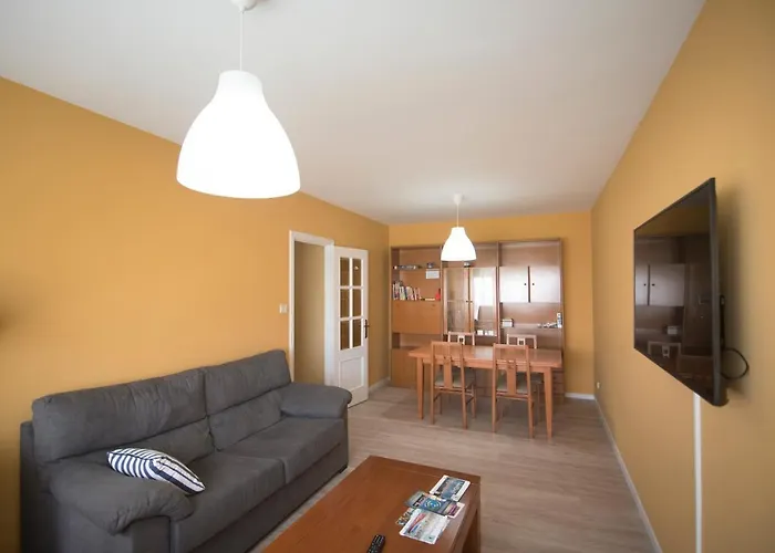 Amplio Apartamento En Burela