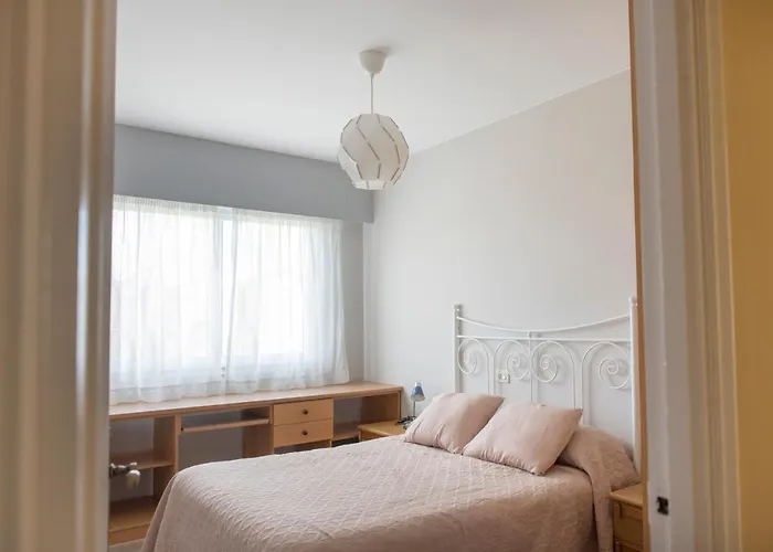 Amplio Apartamento En Burela
